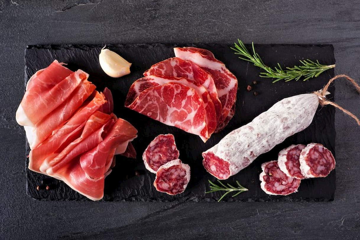 Rússia renova quota para importação de carne bovina e de ave