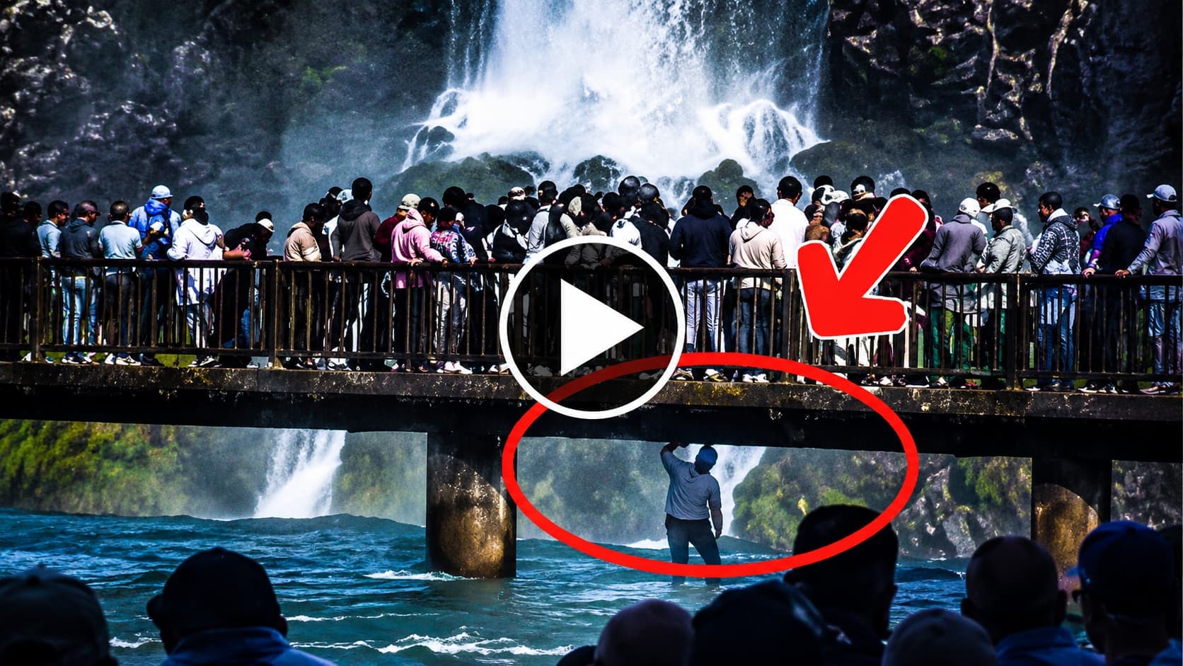 Homem pula nas Cataratas do Iguaçu por causa de celular