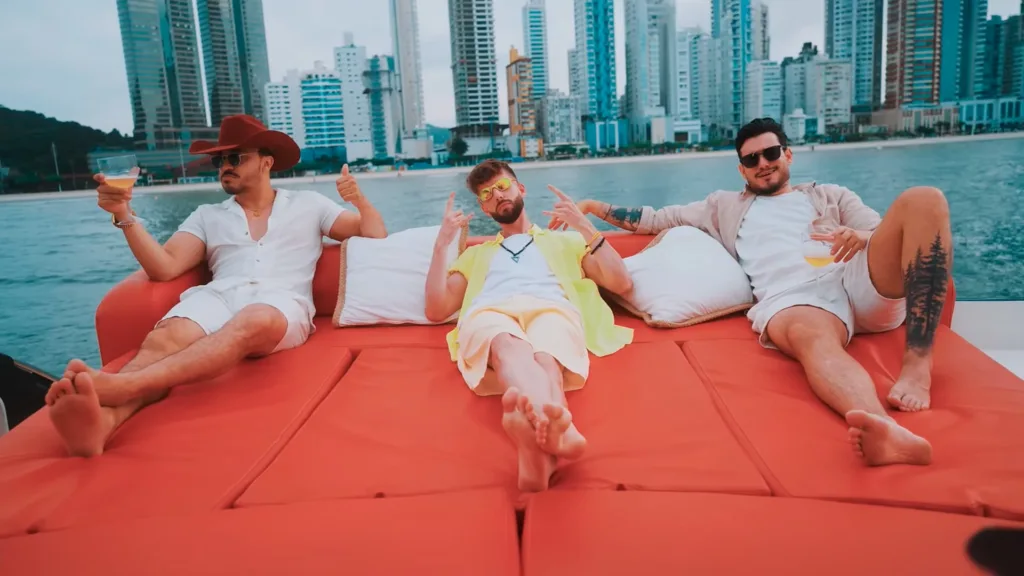 Descer Pra BC: Soja, Bois e Arranha-Céus na “Dubai Brasileira”