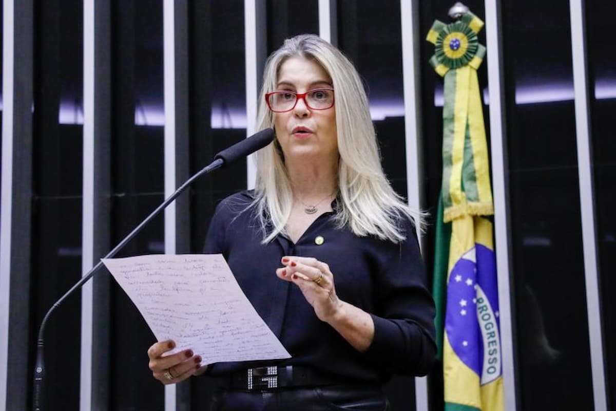 Projeto imp&otilde;e 15% de imposto sobre a exporta&ccedil;&atilde;o de milho at&eacute; o fim do ano
