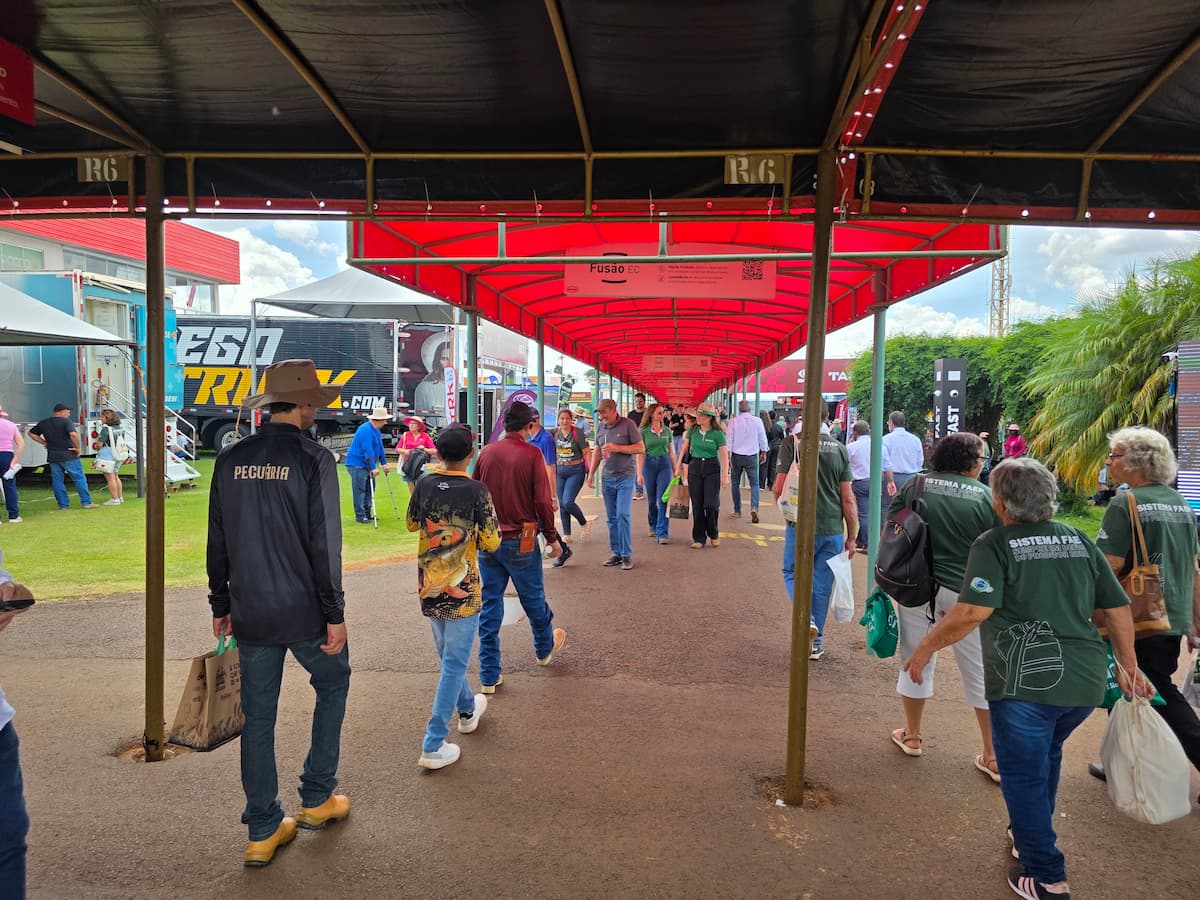 Com mais de 115 mil visitantes em um único dia, Show Rural Coopavel surpreende e mostra a força do agro em 2026