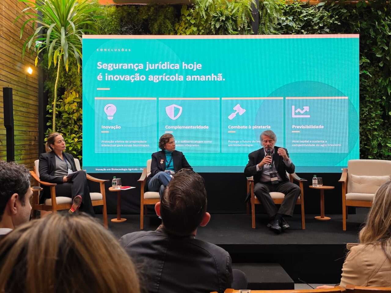 Biotecnologia na soja - Ciência, segurança jurídica e o novo salto do agro brasileiro